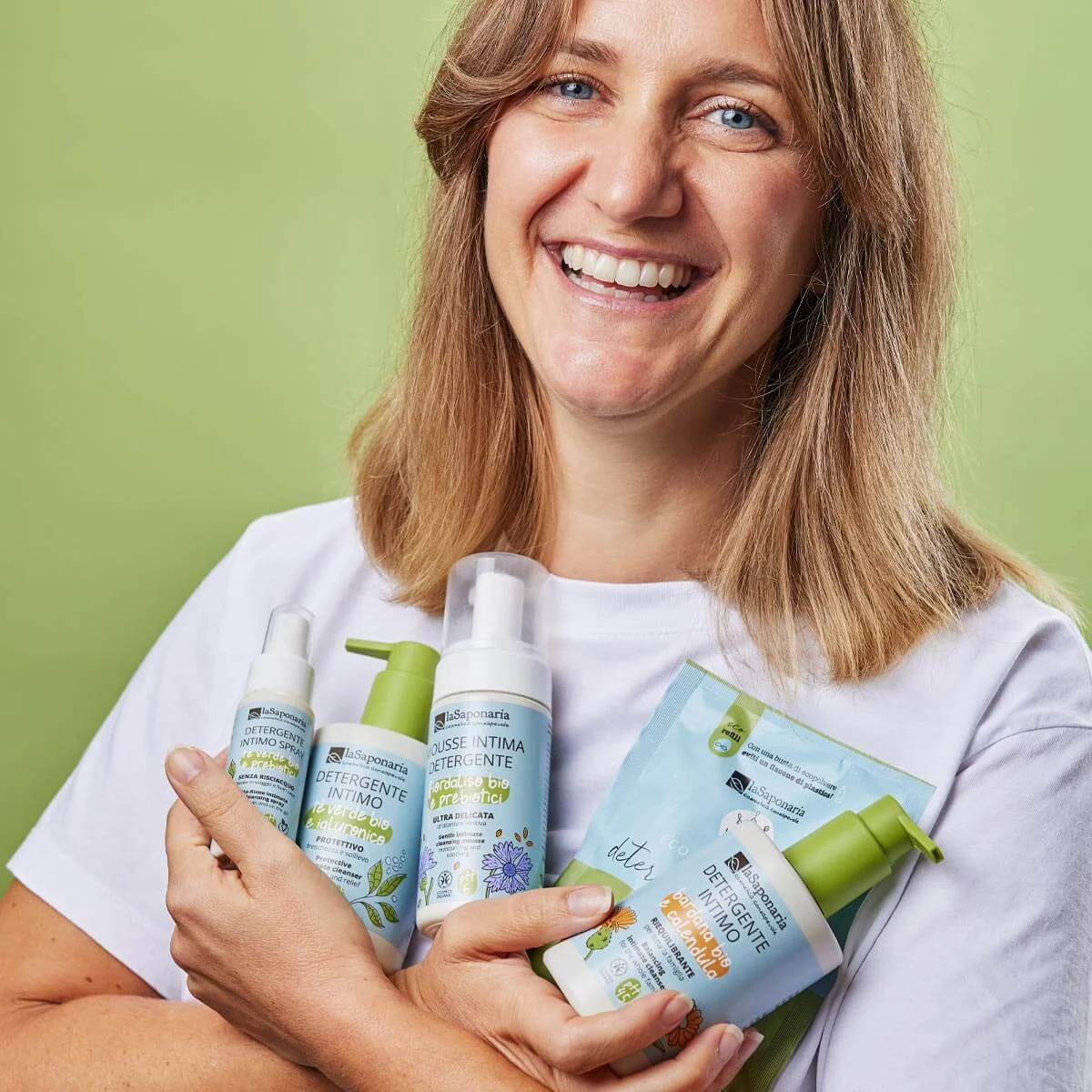 laSaponaria Espuma de higiene íntima com aciano & prebióticos BIO (100 ml) - adequada para crianças e para o período da menopausa