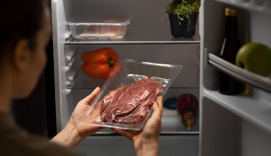 Como conservar a carne no congelador para durar o máximo possível