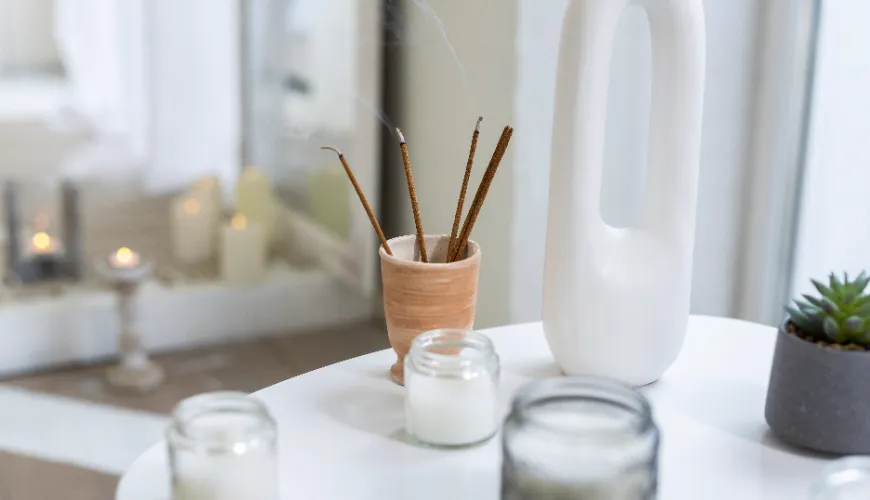 Segredos de fragrâncias para casa que realmente duram muito tempo